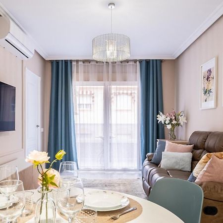 Apartamento Centrico Con Garaje Торевиеха Екстериор снимка